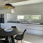 Villa Les Guetalis Du Rocher Et Village *