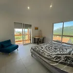 Les Guetalis Du Rocher Et Village * Monacia-d'Aullène