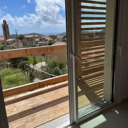 Les Guetalis Du Rocher Et Village Villa