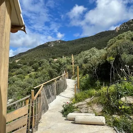 Les Guetalis Du Rocher Et Village Monacia-d'Aullene